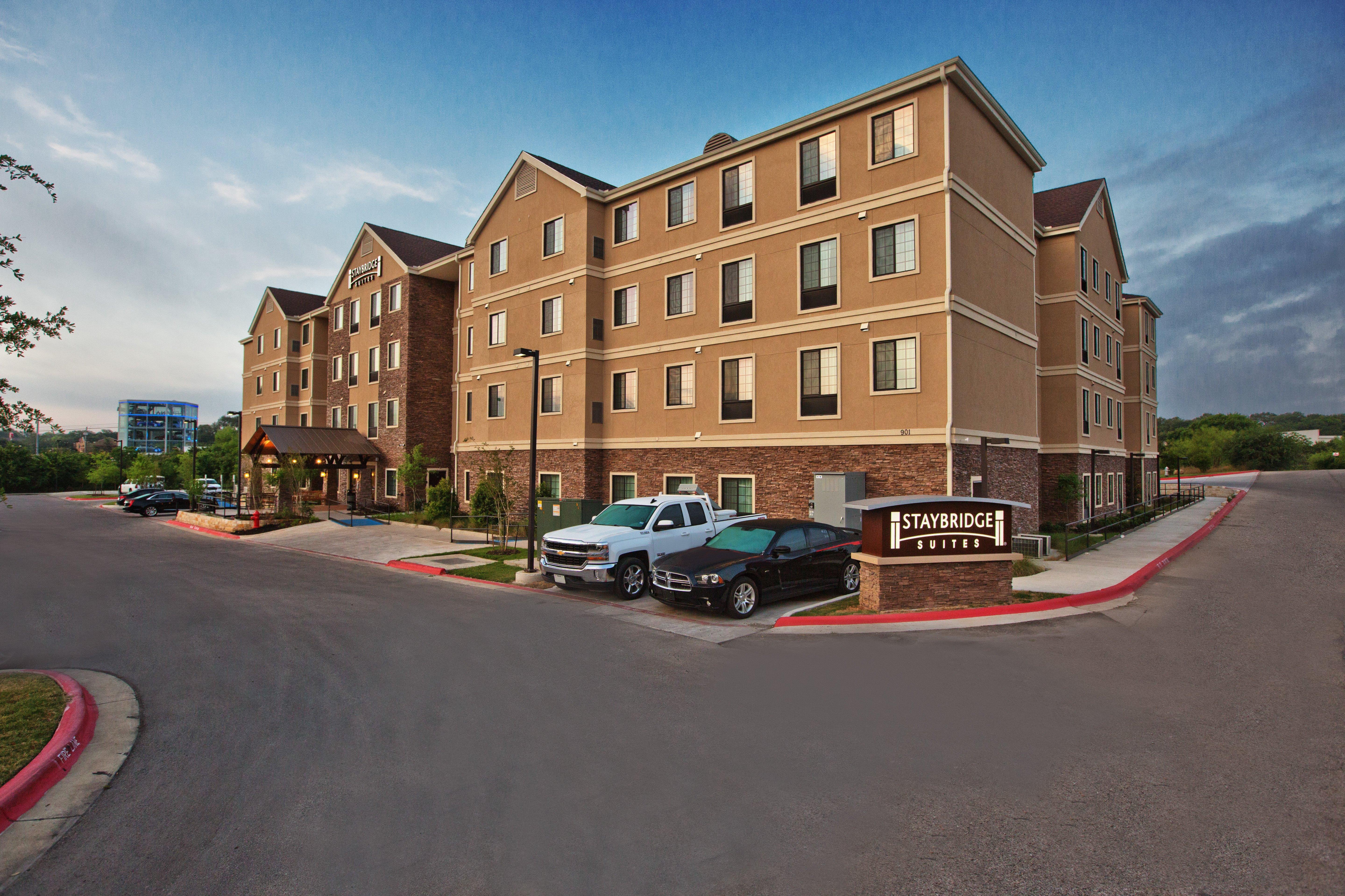 Staybridge Suites Austin South Interstate Hwy 35 By Ihg Eksteriør billede
