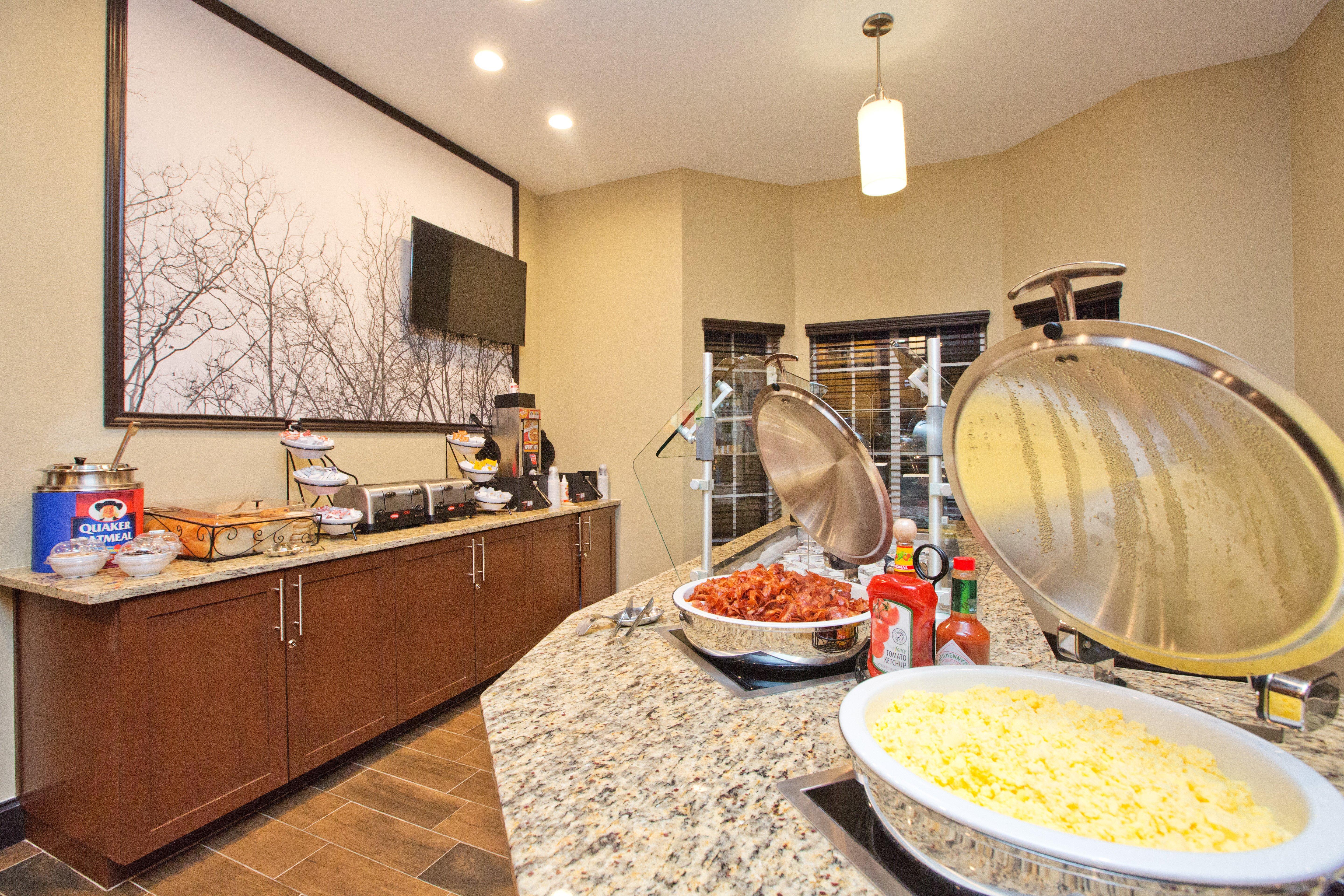 Staybridge Suites Austin South Interstate Hwy 35 By Ihg Eksteriør billede